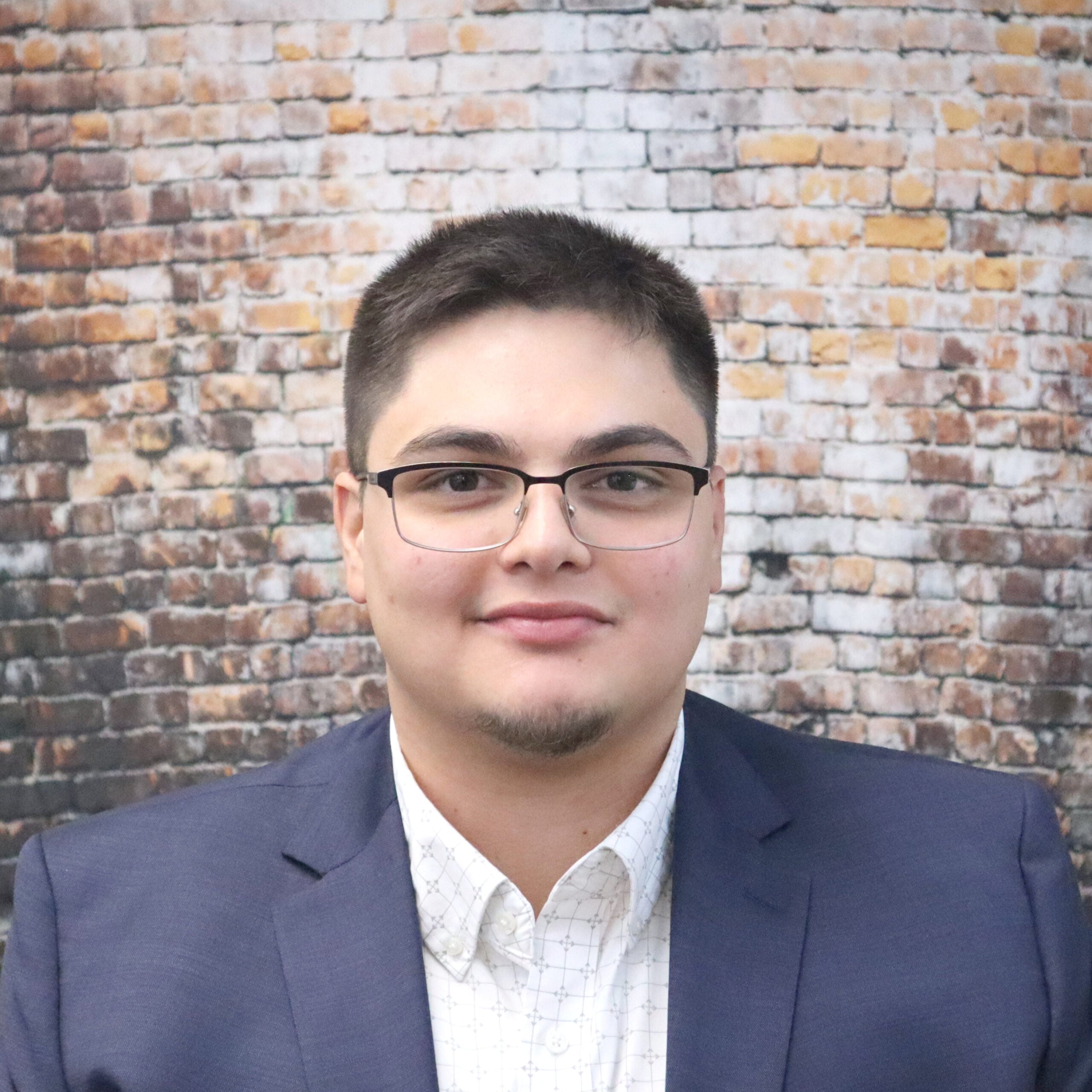 Gabriel Guzman Professional Headshot